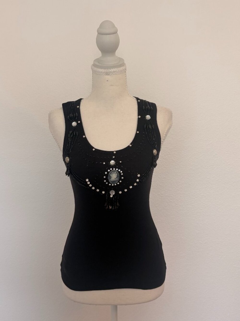 Brand Orange ornate beaded tank top in a size small.